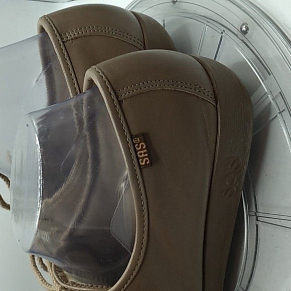 Sas made in USA comfort shoes 9 tan lace up - Picture 3 of 9